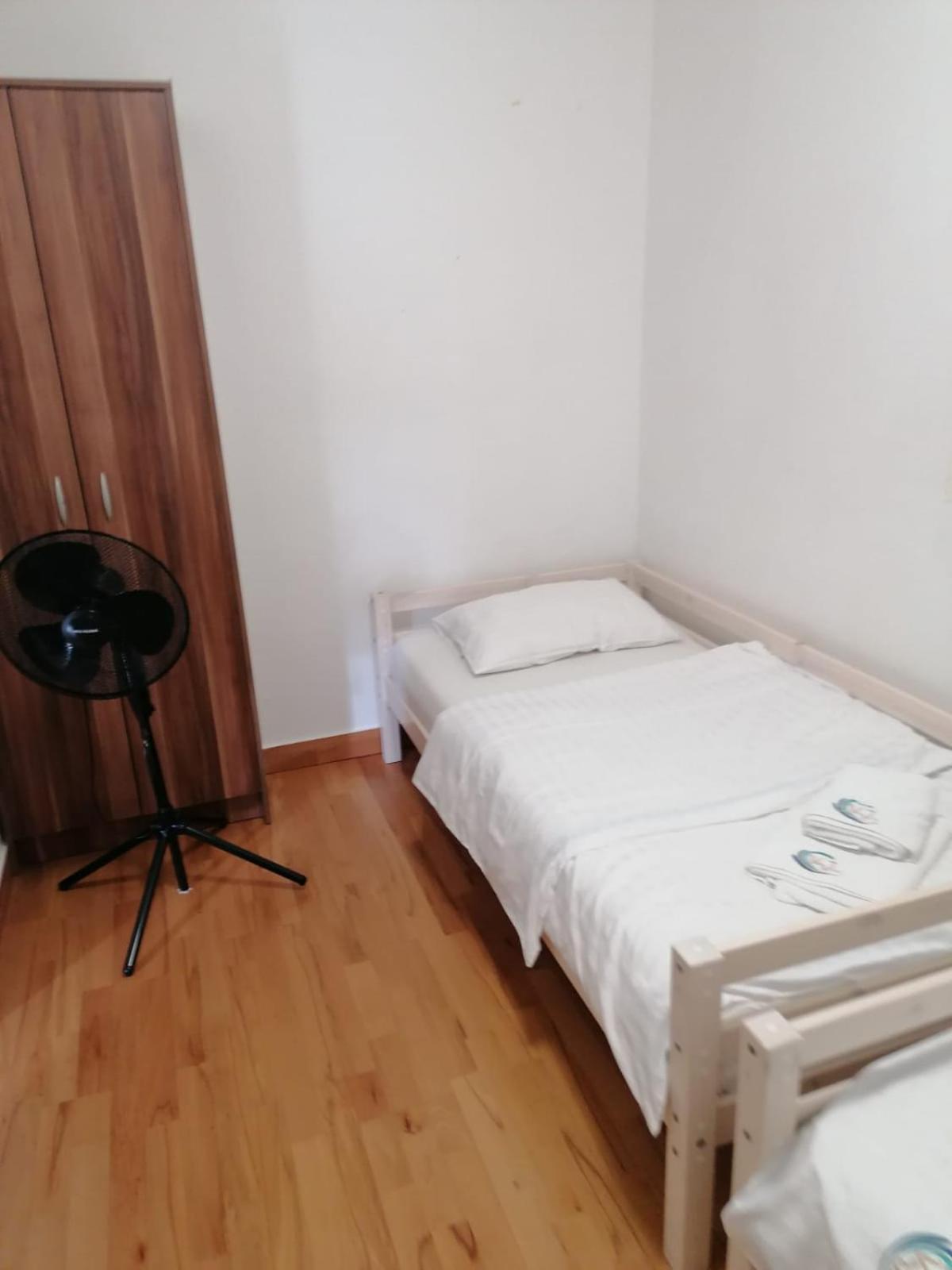 טרוגיר Apartments Villa Julia מראה חיצוני תמונה