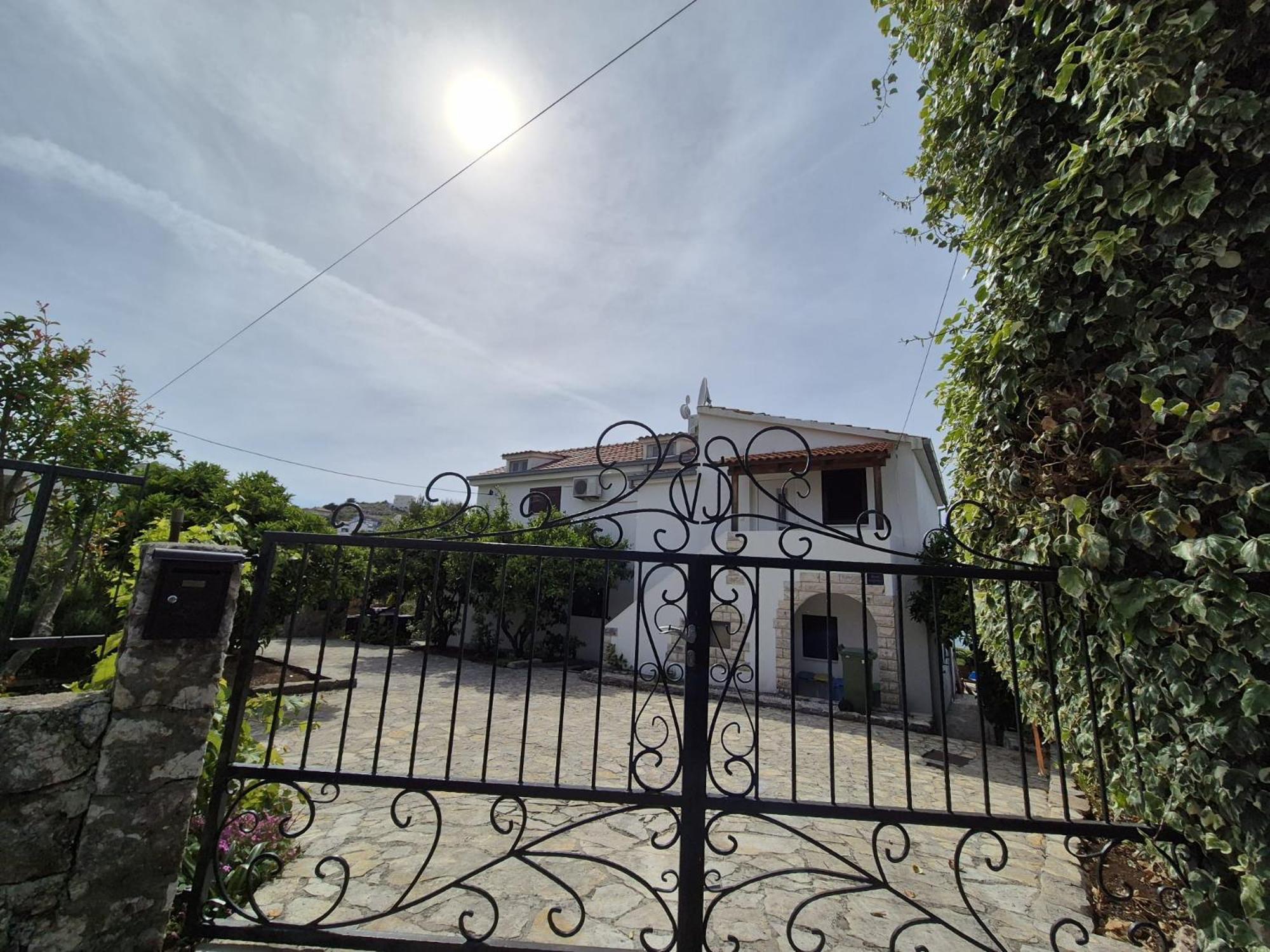 טרוגיר Apartments Villa Julia מראה חיצוני תמונה