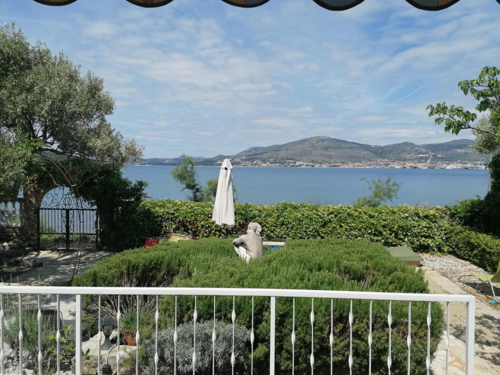 טרוגיר Apartments Villa Julia מראה חיצוני תמונה